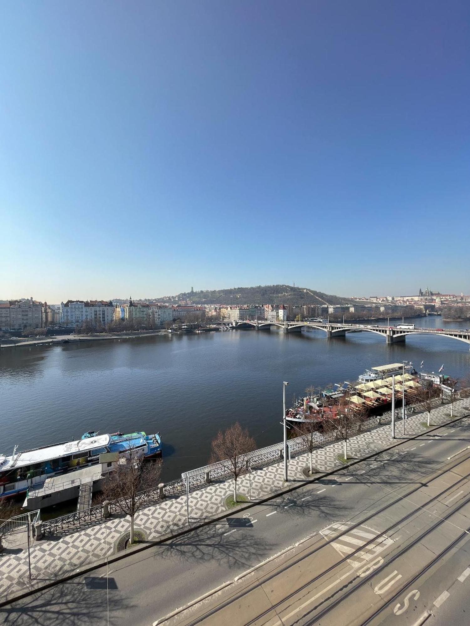 Rasinovo Nabrezi - Riverside Residence Prague Exterior photo